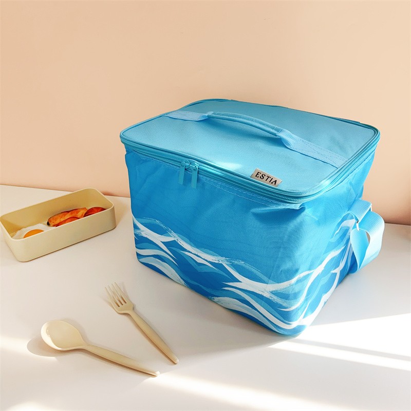 Customizable Oxford Fabric Thermal Cooler Bag Eco-Friendly and Durable Insulated Cooler