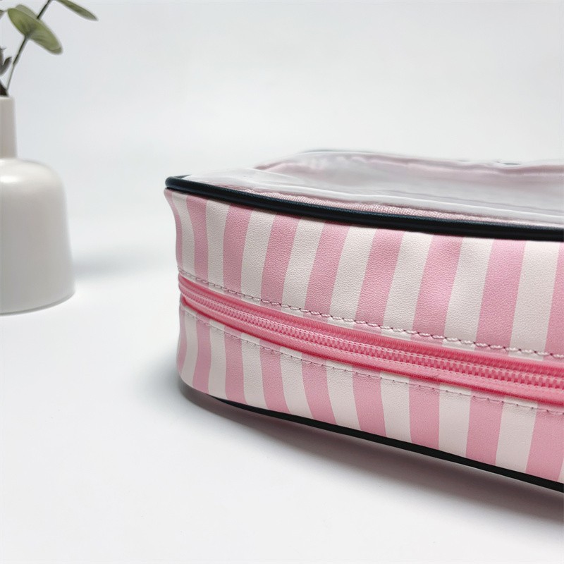 Compact Waterproof PU for Toiletry Bag Portable Cosmetics Case for Durable Storage